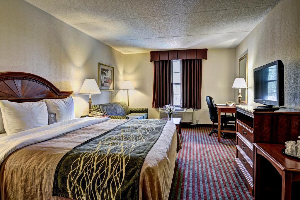 Comfort Inn Newport News - Hampton I-64 Eksteriør bilde