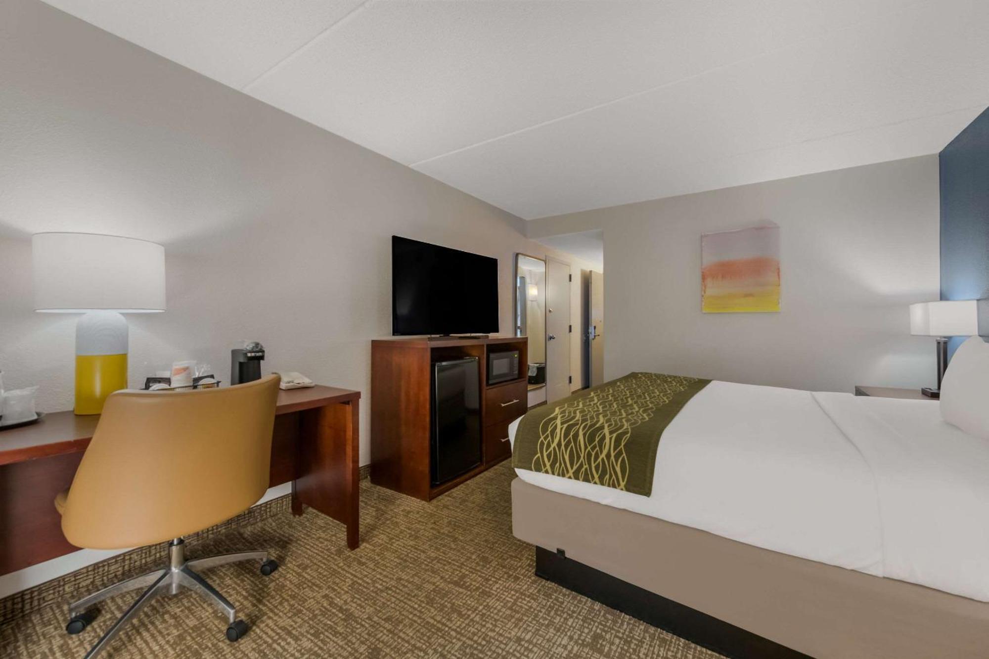 Comfort Inn Newport News - Hampton I-64 Eksteriør bilde